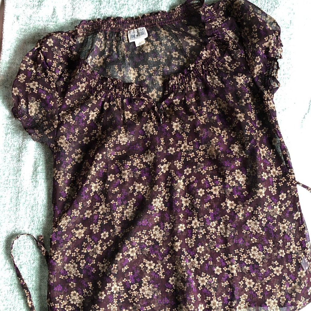 Mossimo floral blouse